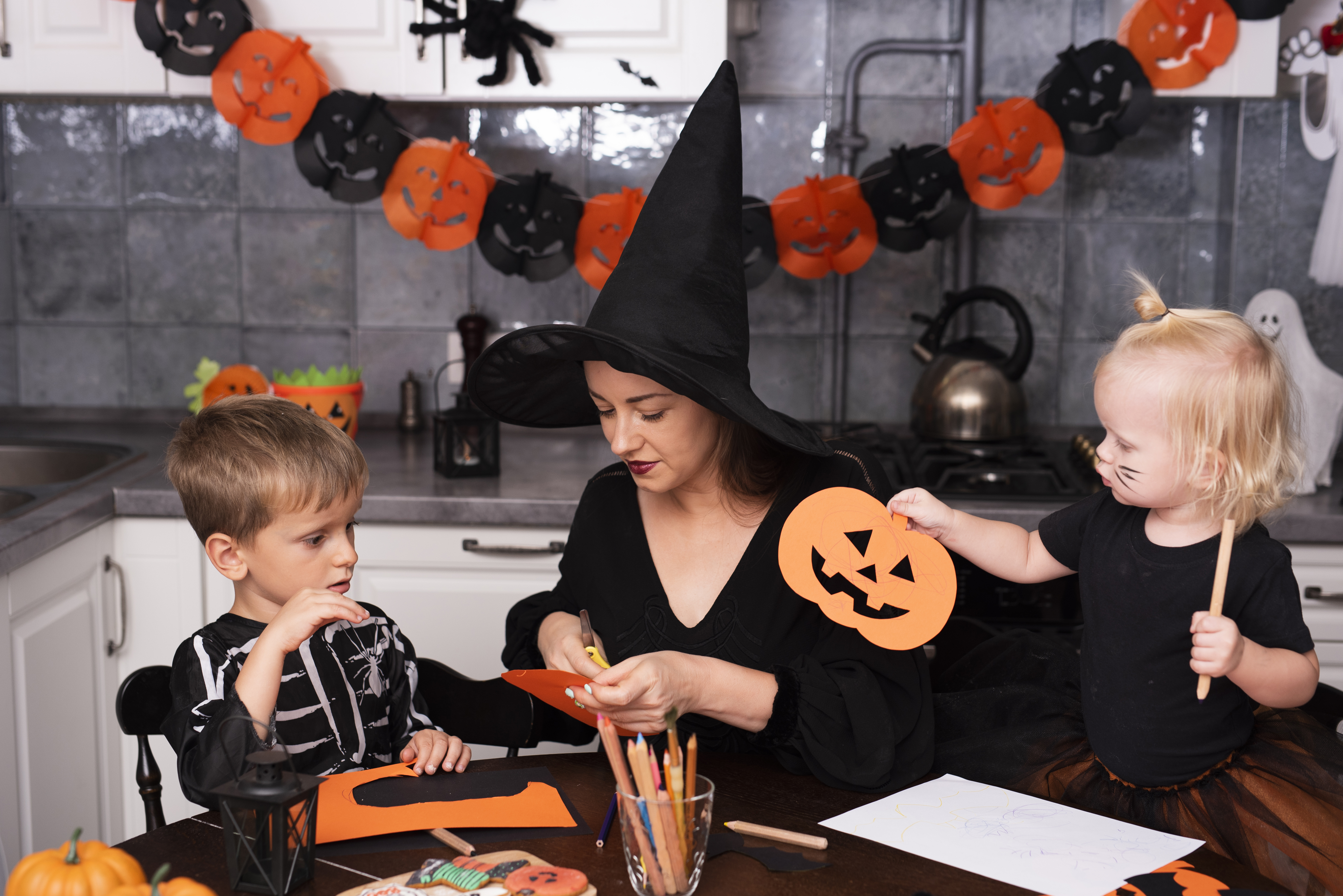 Halloween Crafty Tricks & Treats