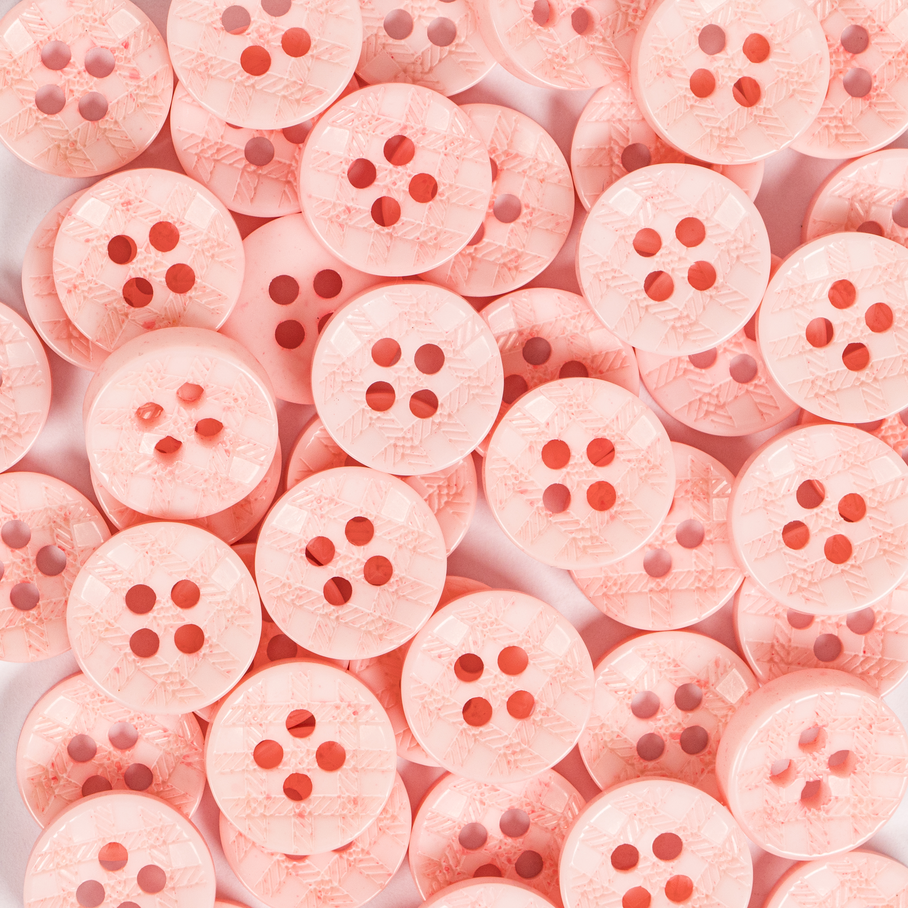 11MM 4 HOLE CHECK 50PCS Pale Pink 96