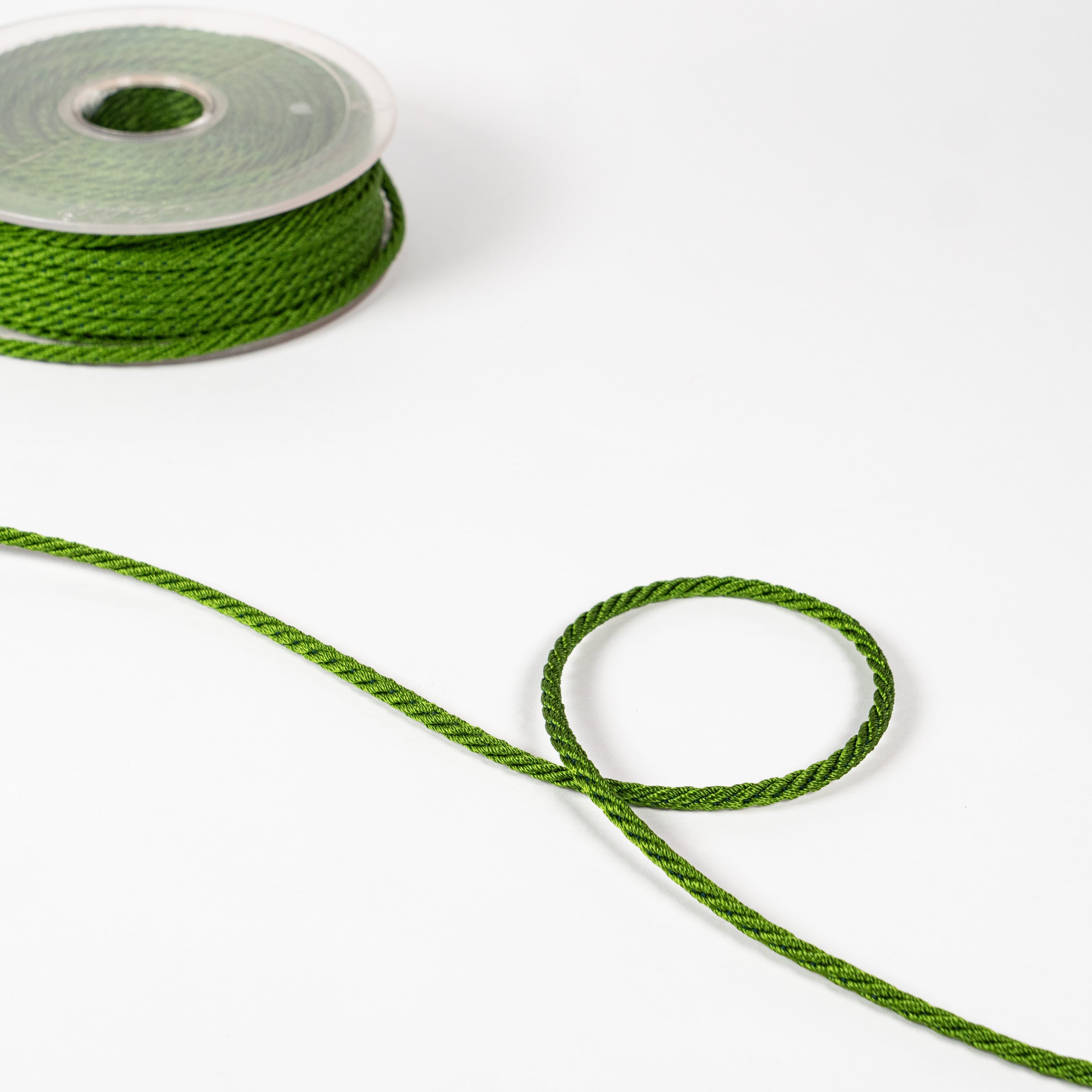 4MM RAYON SILK CREPE CORD 20M GREEN 324